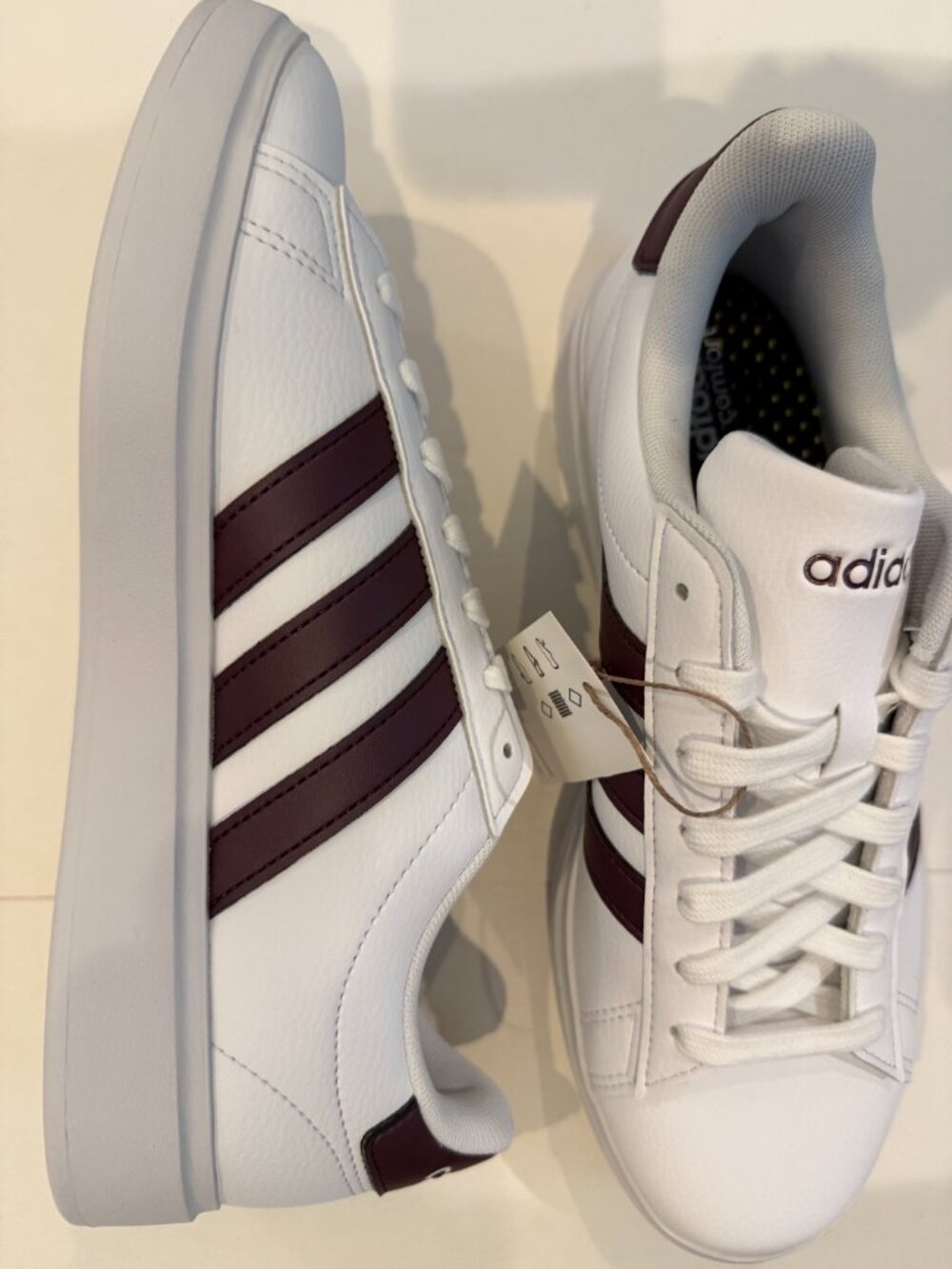 Adidas Grand Court 2.0 Cloud White /Brown /Aurora Met. Athletic Sneaker size 9 - Picture 3 of 9